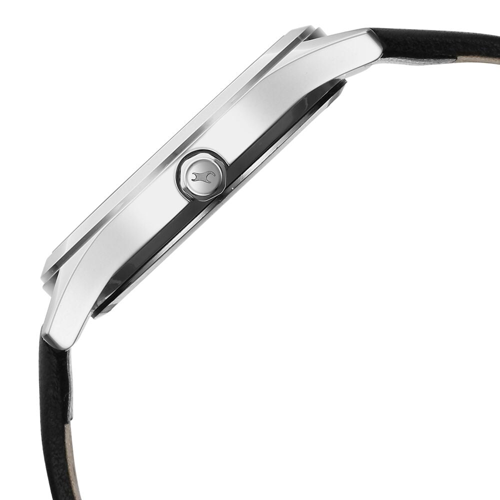 Fastrack Groove Quartz Analog Grey Dial Black Leather Strap Watch For Guys