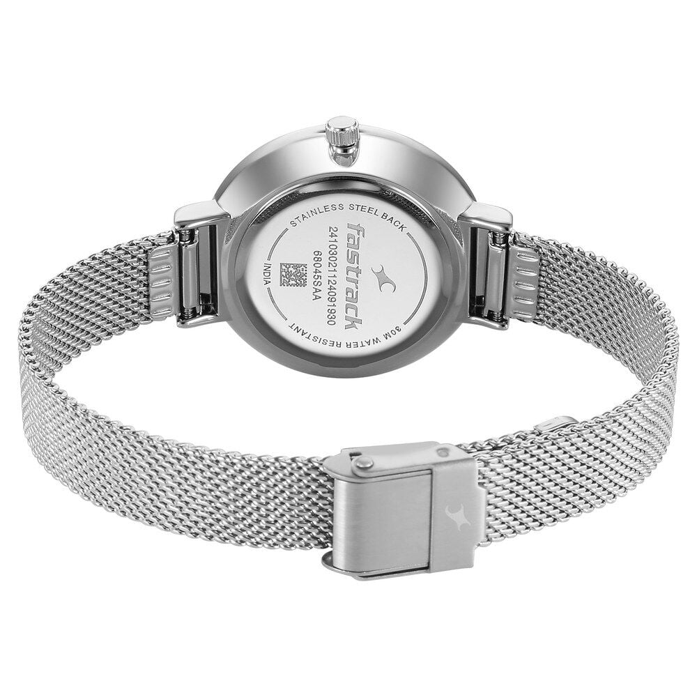 Fastrack Stunners X Quartz Analog Silver Dial Stainless Steel Strap Watch For Girls
