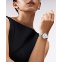 Fastrack Stunners X Quartz Analog Mother Of Pearl Dial Stainless Steel Strap Watch For Girls