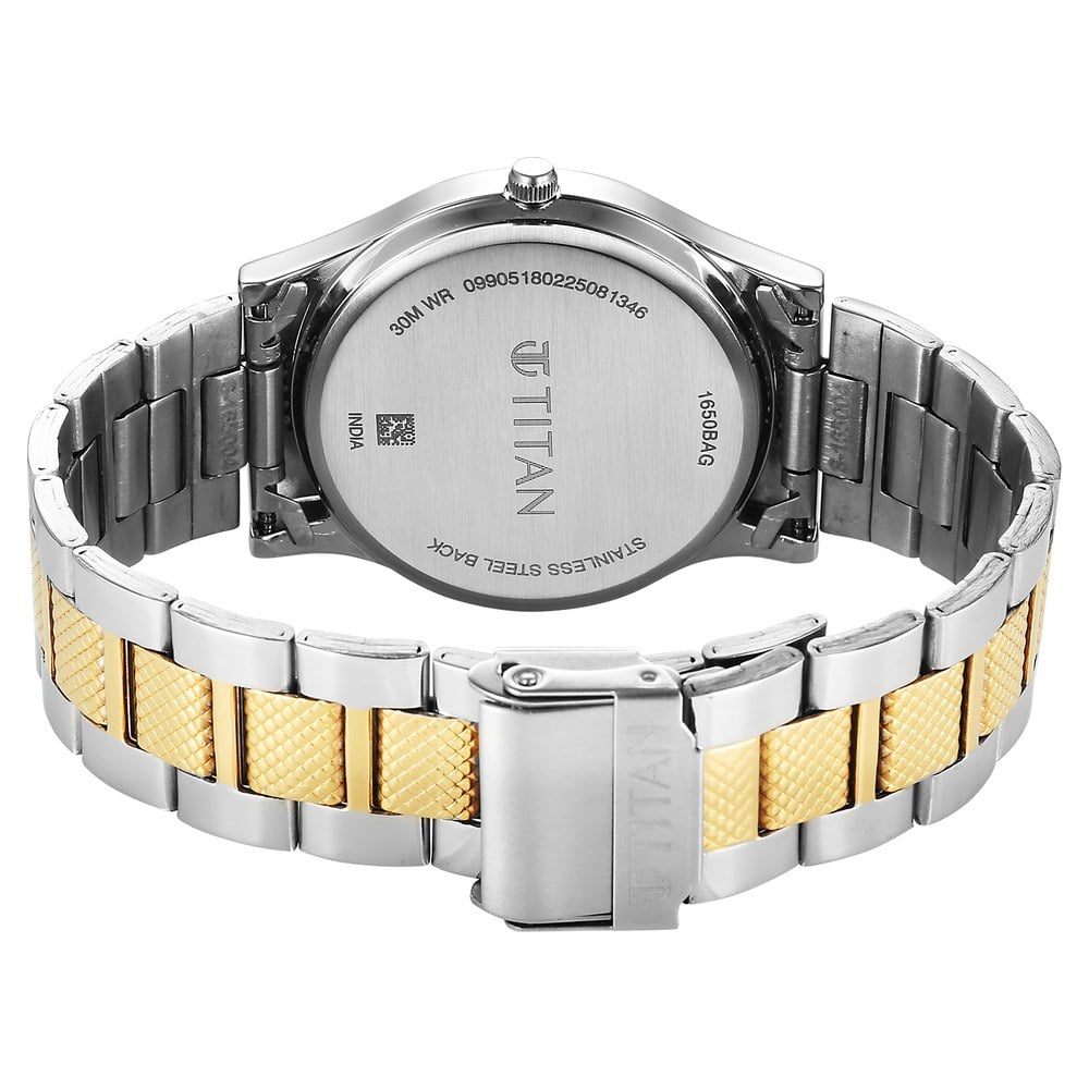 Titan Karishma Wedding Edit Quartz Analog with Day and Date Blue Dial Stainless Steel Strap Watch For Men