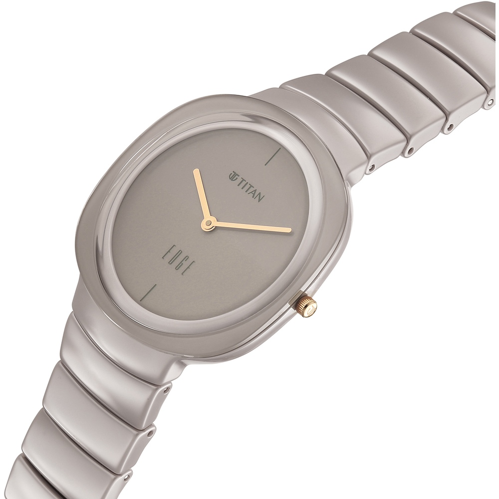Titan Edge Squircle Quartz Analog Cream Dial Ceramic Strap Watch For Women (2)
