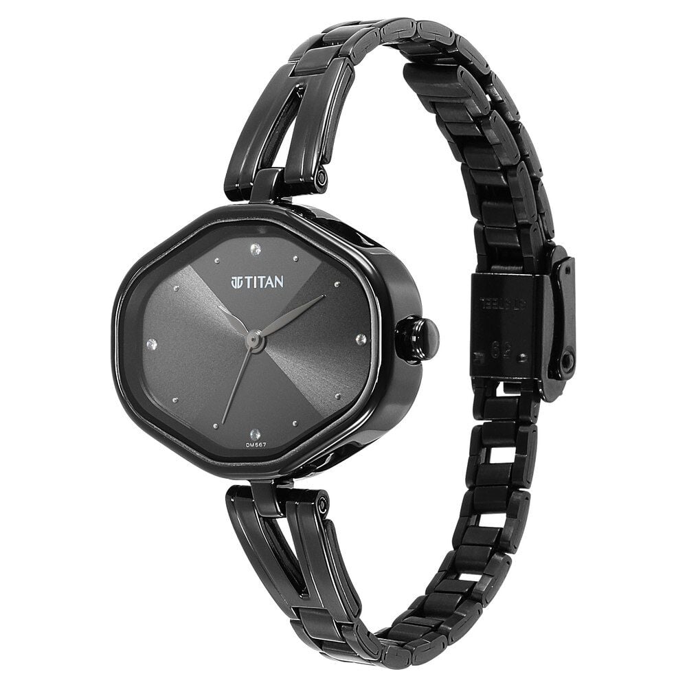 Titan Karishma Quartz Analog Black Dial Black Stainless Steel Strap Watch For Women
