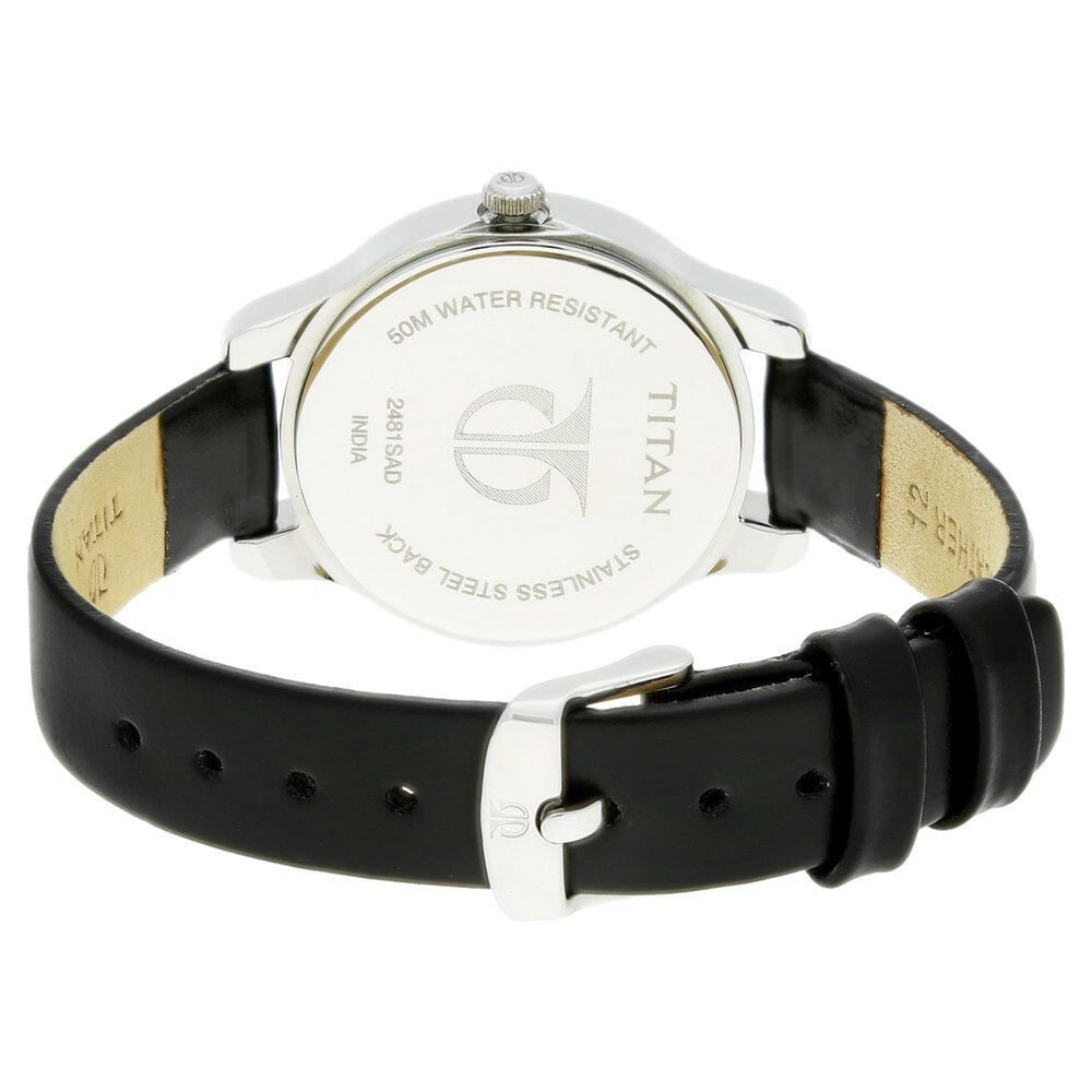 Titan Women's Chic minimalist watch with Blue dial and leather strap