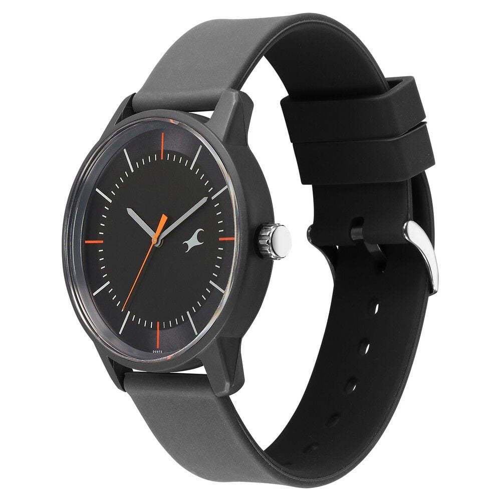 Fastrack Tees Urbanique Quartz Analog Black Dial Silicone Strap watch For Guys
