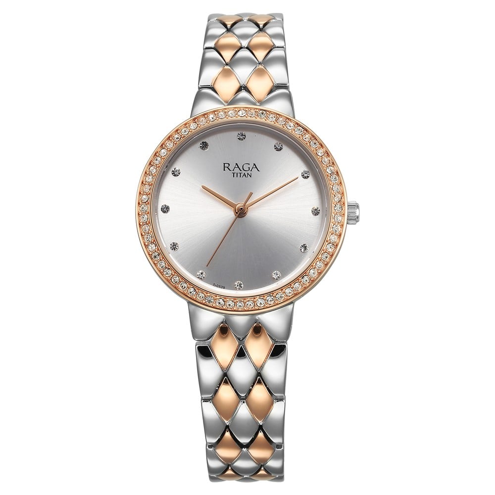 [95282KM01] Titan Raga Showstopper Quartz Analog Silver Round Dial Two Toned Metal Strap Watch For Women
