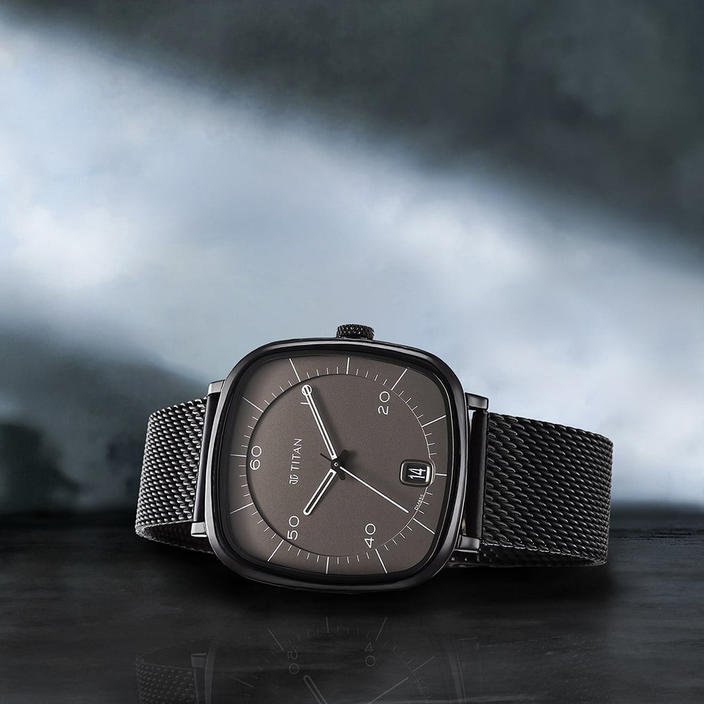 [1885nm01] Titan Neo Curve Quartz Analog with Date Anthracite Dial Black Stainless Steel Strap Watch for Men