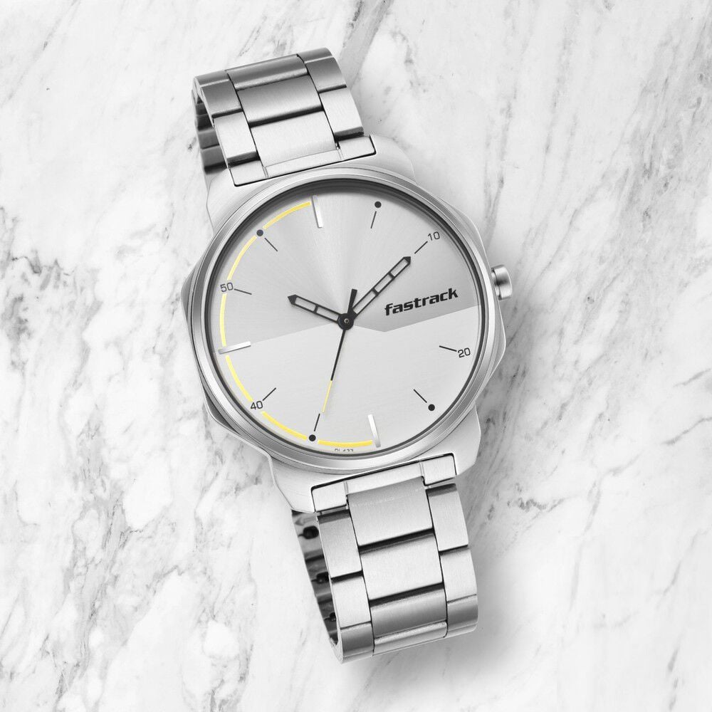 [3254SM01] Fastrack Stunners Quartz Analog Silver Dial Metal Strap Watch for Guys