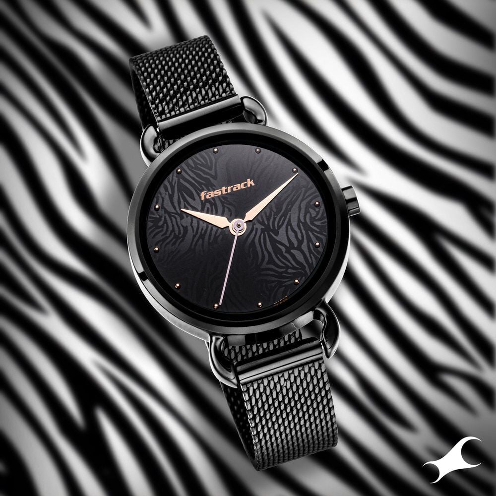 [6221nm02] Fastrack Animal Print Quartz Analog Black Dial Stainless Steel Strap Watch for Girls