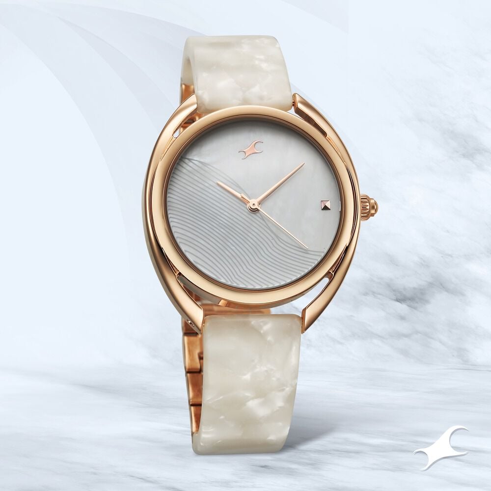 [68036kd03] Fastrack Younique Quartz Analog Mother Of Pearl Dial Acetate And Metal Strap Watch For Girls