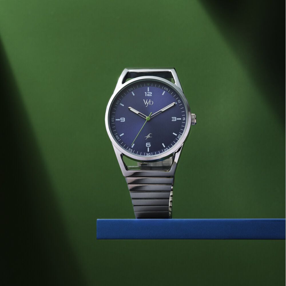 Fastrack Vyb Horizon Quartz Analog Blue Dial Silver Metal Strap Watch For Guys
