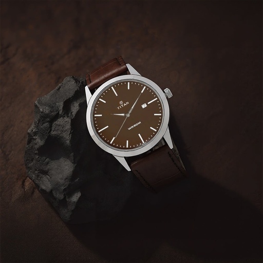[1584sl04] Titan Quartz Analog with Date Brown Dial Leather Strap Watch for Men