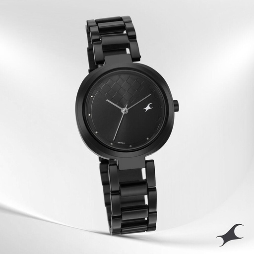 [6247nm02] Fastrack Stunners Quartz Analog Black Dial Stainless Steel Strap Watch for Girls